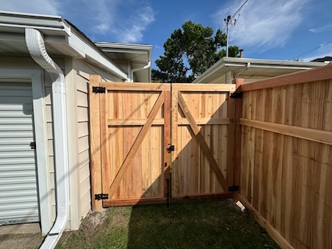 6' Cedar Image Gallery 7